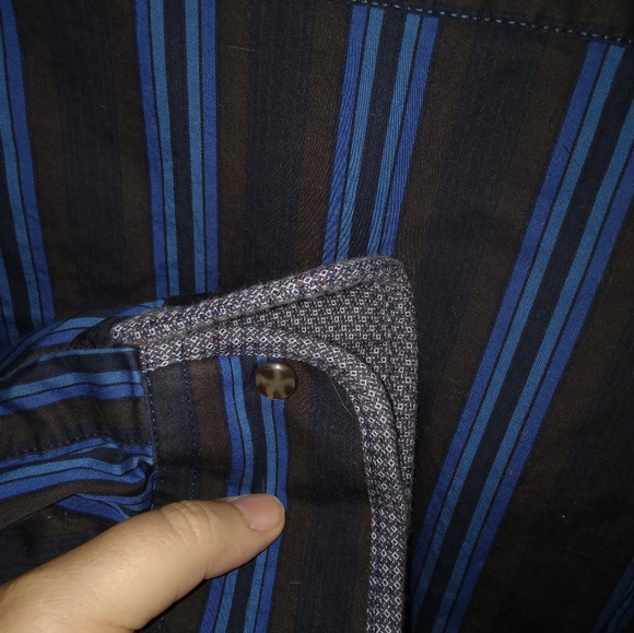 Man's shirt - Picture 4 of 5